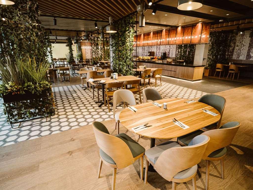 Hotel Ibis Styles Sibiu Arsenal Ristorante foto